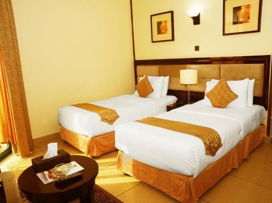 Al Jazeera Royal Hotel, Abu Dhabi, thumbnail 9