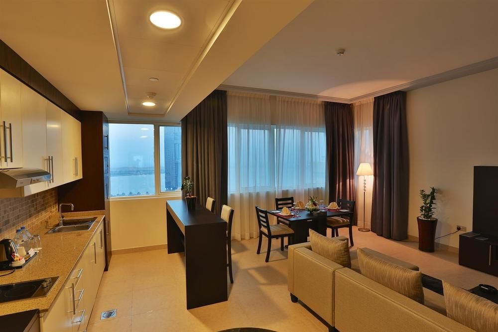 Bin Majid Tower Hotel Apartment, Abu Dhabi, thumbnail 7