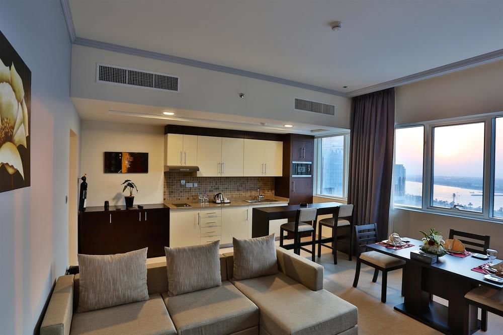 Bin Majid Tower Hotel Apartment, Abu Dhabi, thumbnail 8
