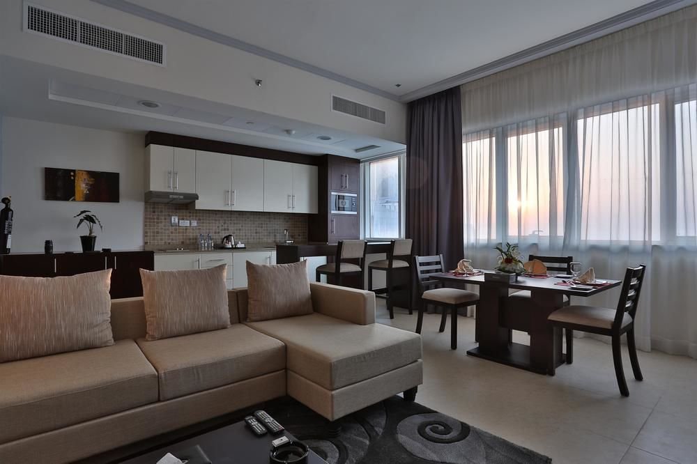 Bin Majid Tower Hotel Apartment, Abu Dhabi, thumbnail 9