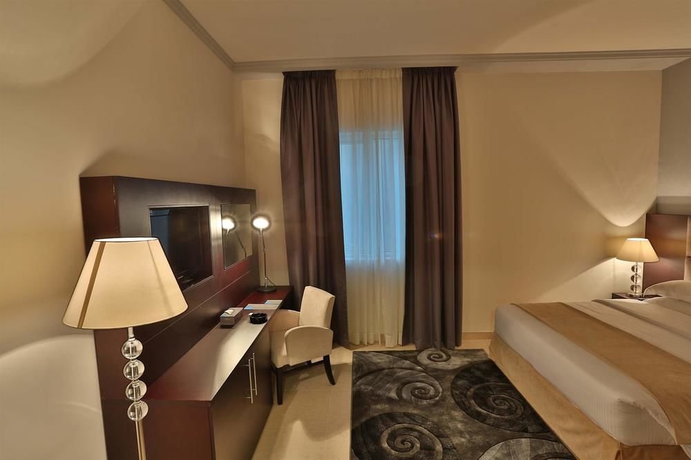 Bin Majid Tower Hotel Apartment, Abu Dhabi, thumbnail 10