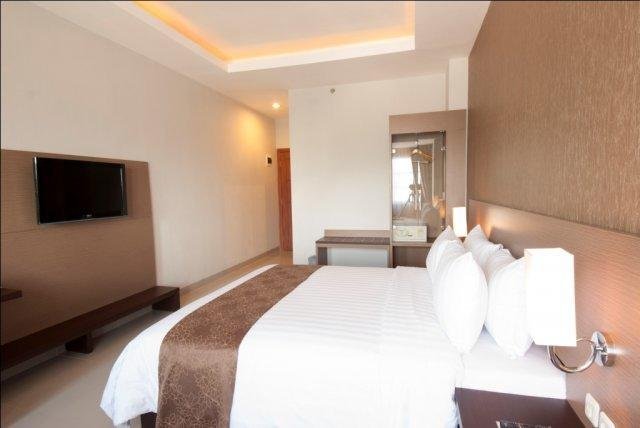 Lorin New Kuta Hotel, Bali, thumbnail 2