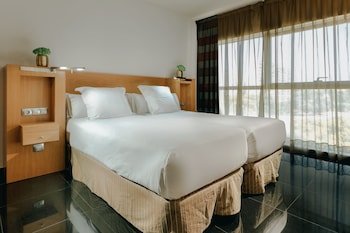 hotelname