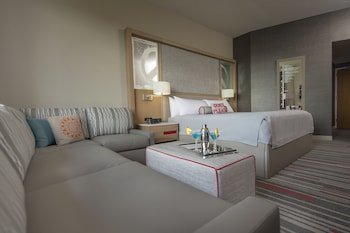 hotelname