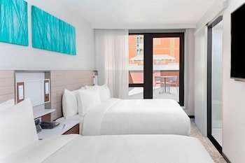 SpringHill Suites New York Manhattan/Times Square South, New York, photo 9