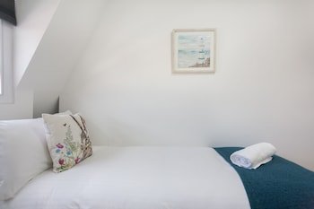 hotelname