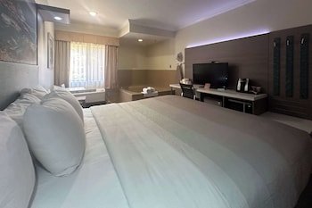 Quality Inn & Suites Los Angeles Airport – LAX, Los Angeles, thumbnail 10