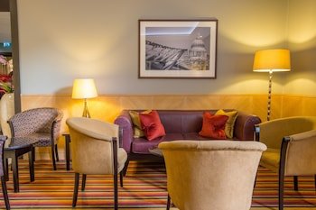 hotelname
