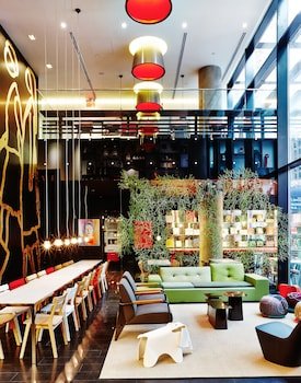 citizenM Time Square, New York, photo 7