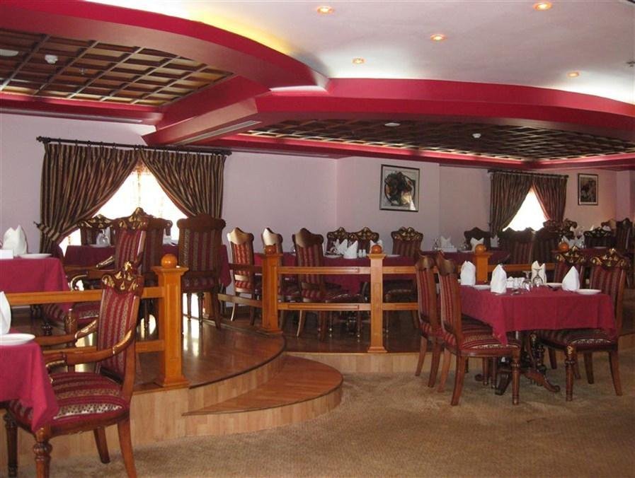 Rainbow Hotel Apartments, Abu Dhabi, thumbnail 4