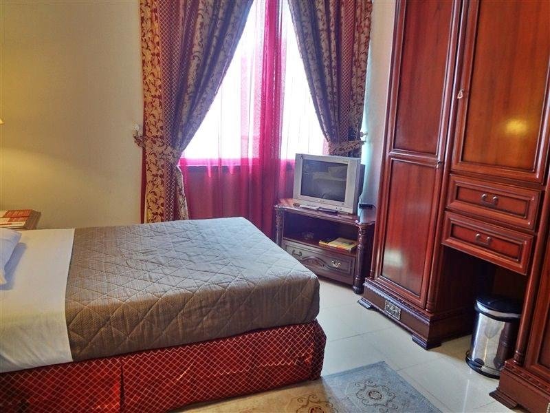 Rainbow Hotel Apartments, Abu Dhabi, thumbnail 5